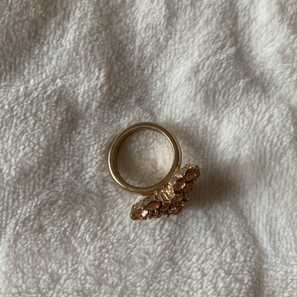 Heart ♡ ring - Picture 3 of 8